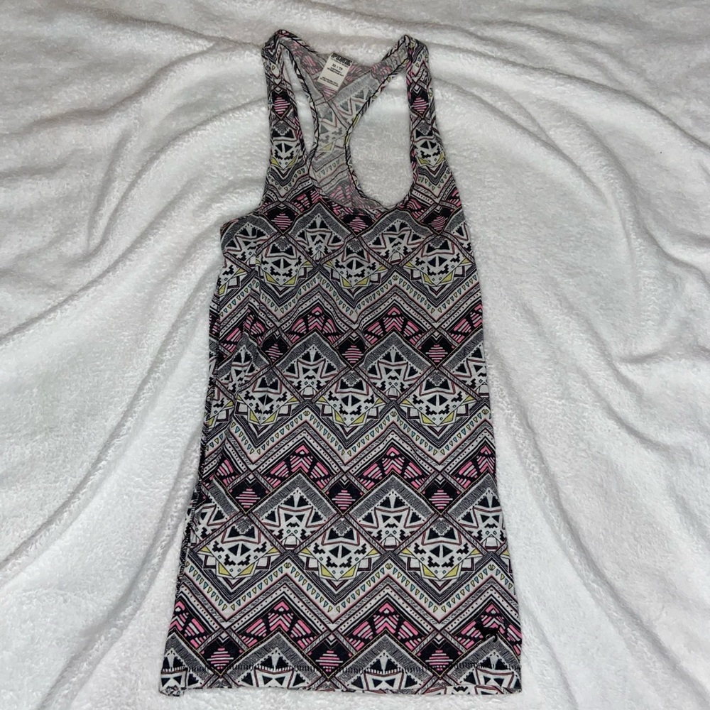 VS Pink tank top